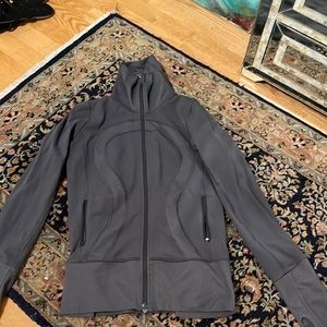 grey lulu lemon jacket